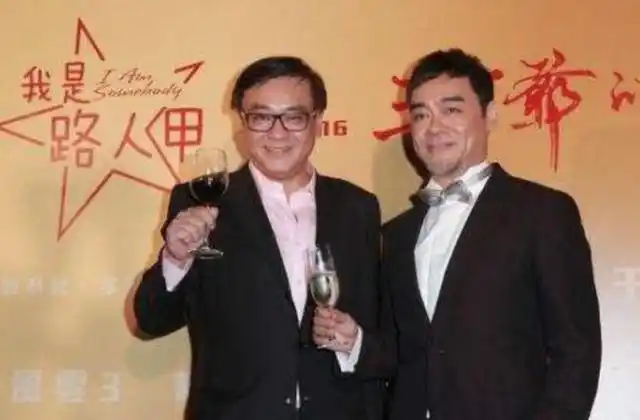 荒唐的尔冬升初恋是周润发前妻重伤张曼玉58岁出轨老来得女