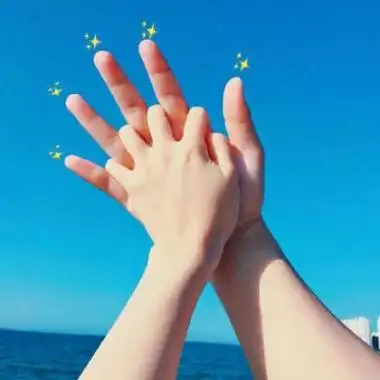 牵手图片情侣头像唯美浪漫情侣图片大全