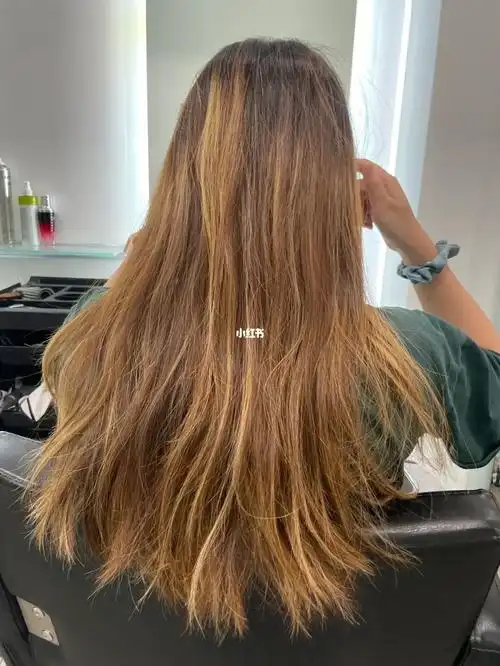 96栗棕色适合:底色比较乱 比较花可以考虑 褪色不会腿的太黄 会比较