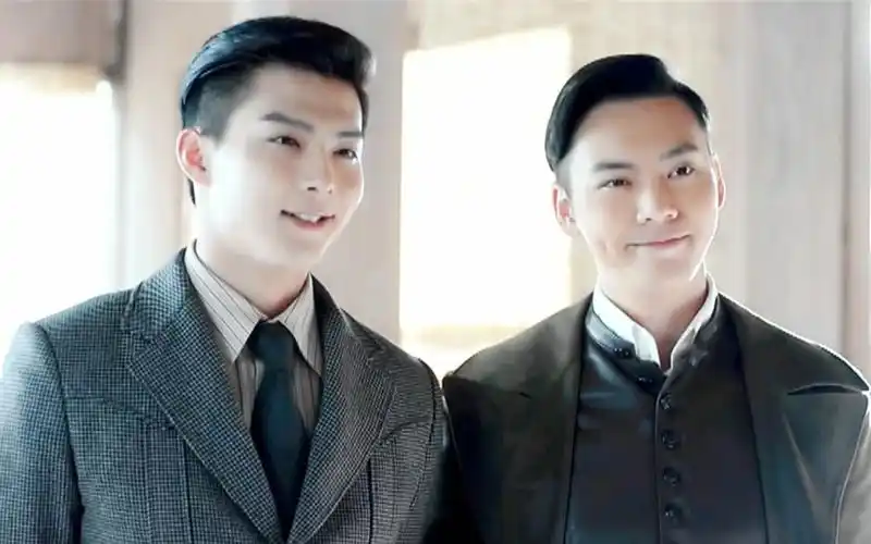 【沙海 |老九门 | 张日山x张启山】 有借有还-是他的月明千里 亦是他