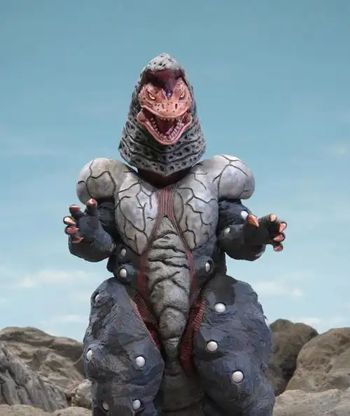 哥尔赞这是哪一代呢谁能认出来04