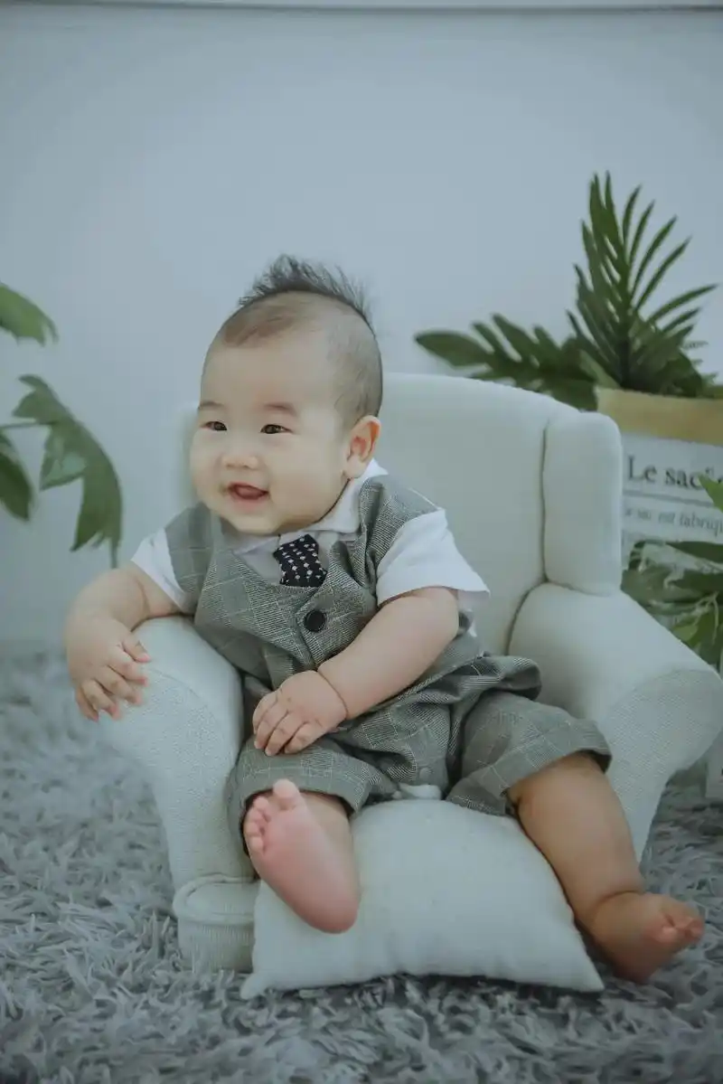 新鲜出炉的百天照