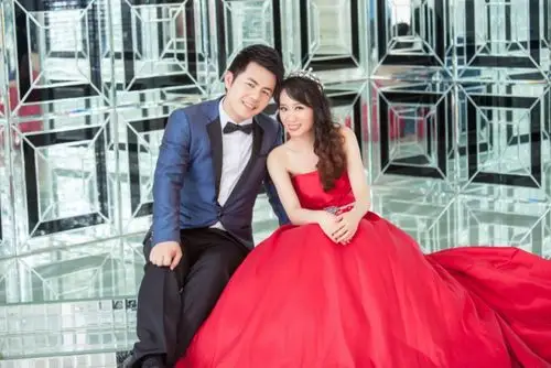 贝志宏与吴婷的新婚邀约