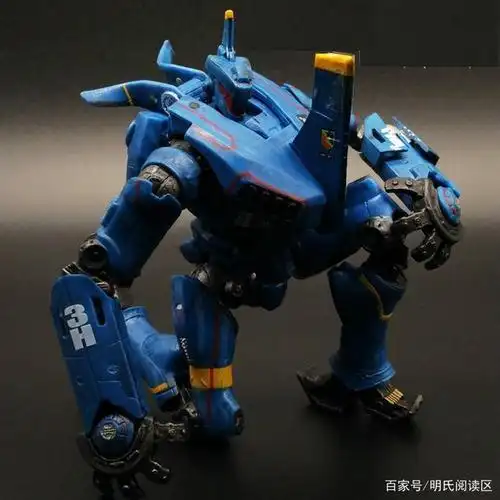 在《环太平洋》中,速度最慢的忧蓝罗密欧机甲,对它还有印象吗?