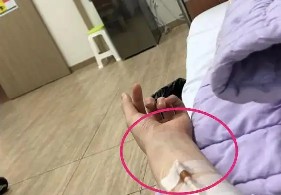 edg老将病倒深夜在病房输血治疗吓坏粉丝你快点好起来吧