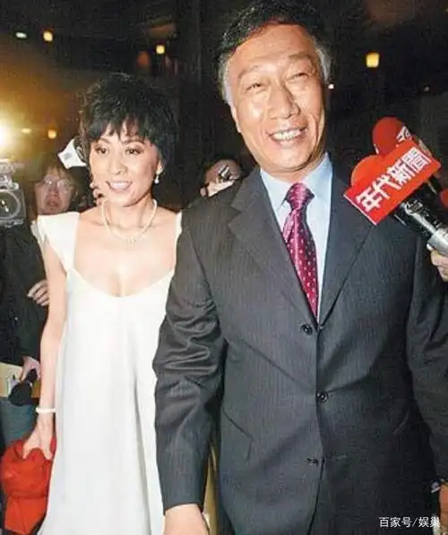 林俊贤:拒绝林青霞,邂逅刘嘉玲,被妻子抛弃后沦为"网红杀手"