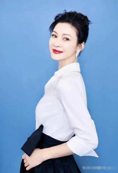 童蕾曾在节目中表示:除了演员,她最喜欢的就是经商.