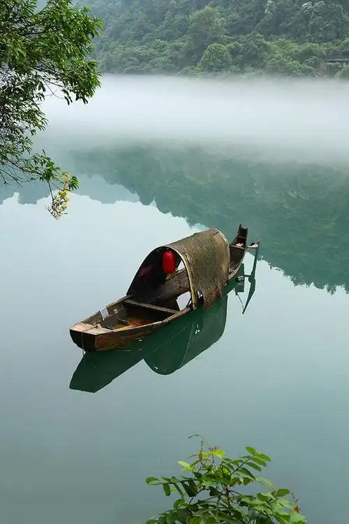 人间仙境好像一副优美的山水画