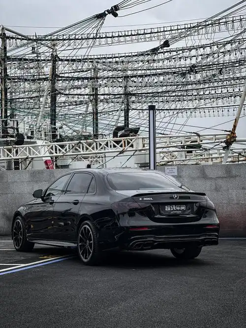 黑武士就是改色膜中的永恒经典_奔驰e级社区_易车社区