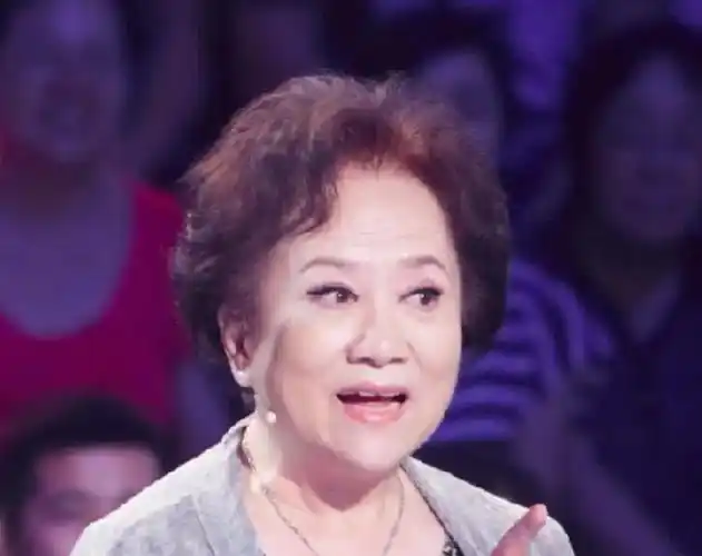 赵敏芬:与初恋丈夫恩爱60年,与王艳结下深厚忘年交 在娱乐圈中,赵敏芬