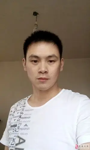 【帅男秀场】刘宏 30岁 双鱼座 制造业