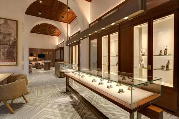 沛纳海重新揭幕极具历史的佛罗伦萨专卖店【手表资讯】_风尚中国网