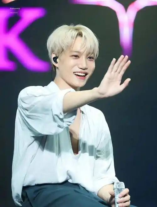 这也太突然了吧,金钟仁将于5月11日入伍,说好的exo完整体回归呢_服役