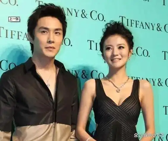 戚薇李承铉被称娱圈"模范夫妻",结婚9年恩爱如初,太幸福了!