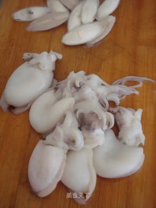 韩式凉拌墨鱼仔