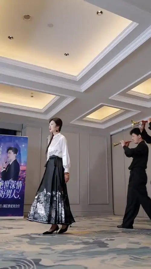 金羽正老公是谁 - 抖音