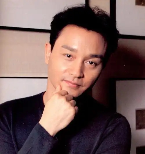 组图张国荣惊世讯息众人期待哥哥经历私照全回顾