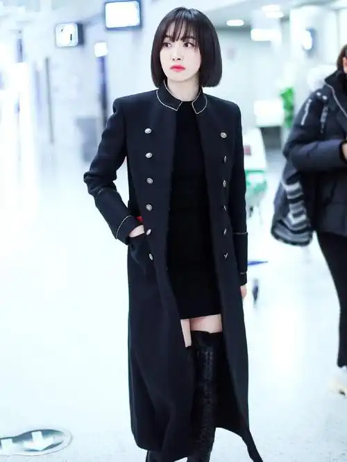 宋茜的腿有多长,穿过膝长靴还能露大腿,造型女王范十足!