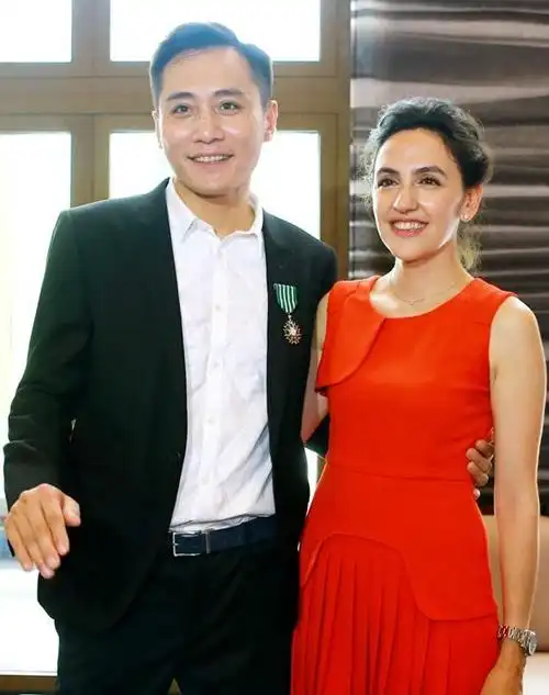 论明星副业,刘烨老婆安娜是一个牛人的存在