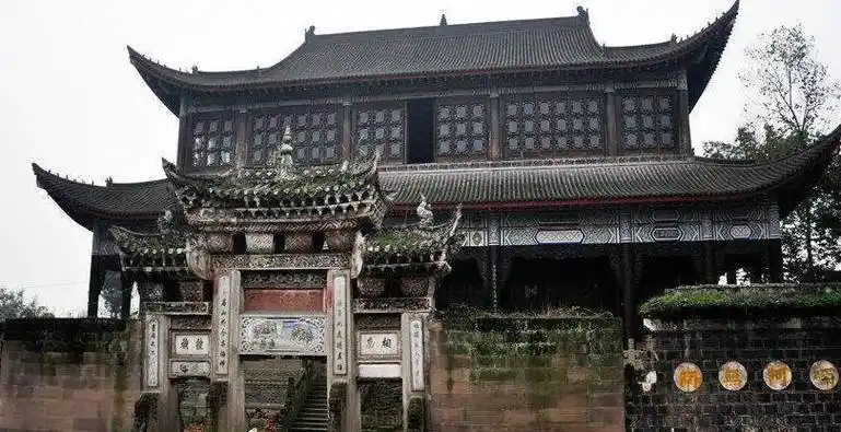 原创重庆这个古刹有840年历史寺内藏有两座七层古塔人少并免费