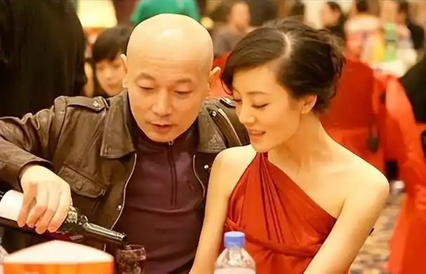 千万嫁妆,三亿分手费,嫁山西首富的车晓:我不是为钱