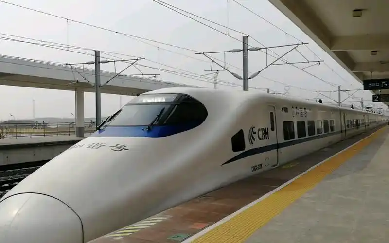 d6051次进海阳北站