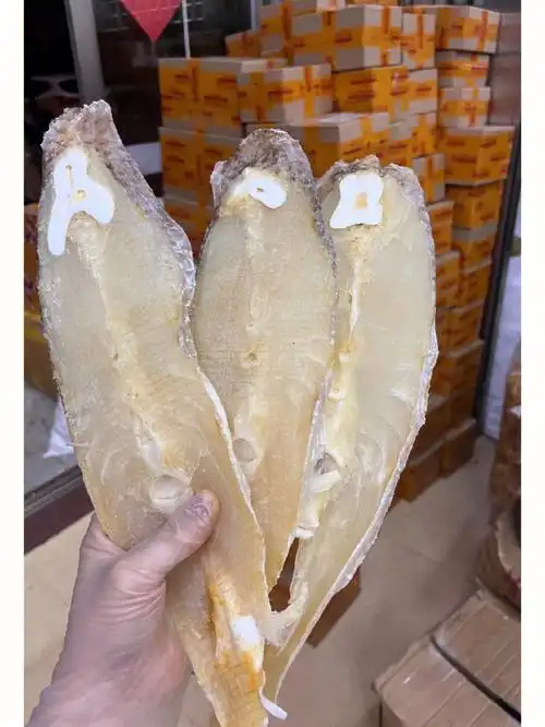 野生特大号96马友鱼片干,马友鱼脂肪含量多,蛋白质的含量也很丰富