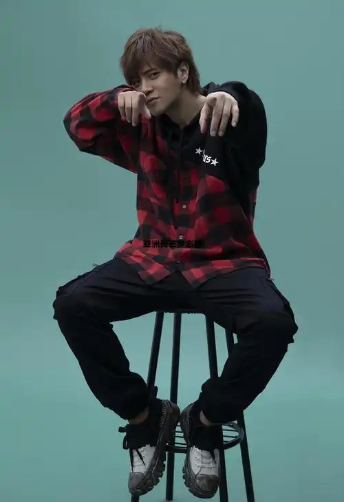 亚洲舞王罗志祥跳舞_亚洲舞王罗志祥