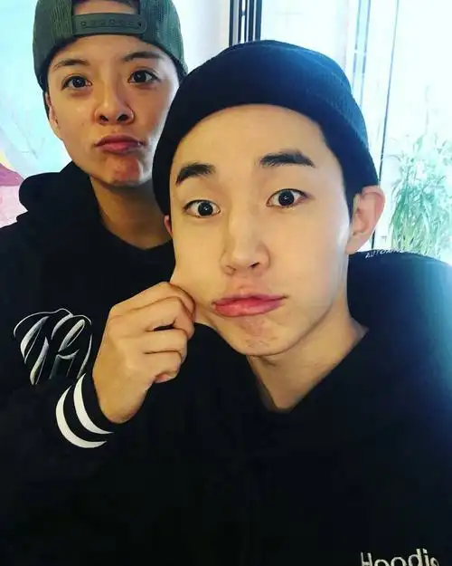 [f(x)][新闻]161027 相爱相杀系列 amber&henry相互嫌弃