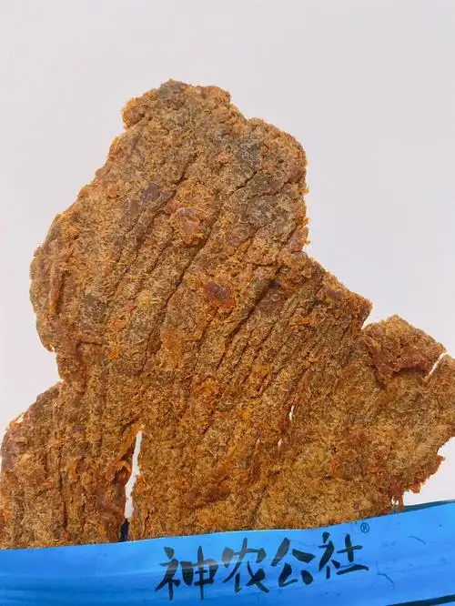 香可口肉质超级厚实 用手撕着吃好过瘾肉干还有嚼劲但是吃起来不费牙