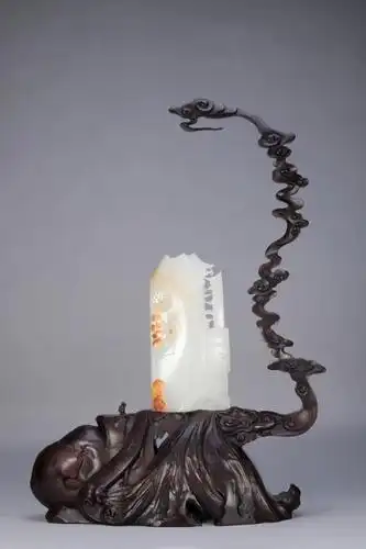 第八届中国玉石雕刻玉华奖精彩作品欣赏