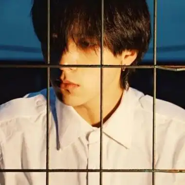 很干净又很文艺帅气的魅力男头 好看又很精致的男生气质头像_男生头像