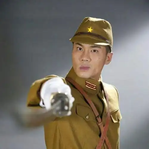 二战已经是热兵器时代为何日本军官还会人人佩戴一把军刀