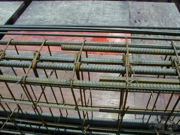 箍筋肢数应 隔一拉一 ,是什么意思?