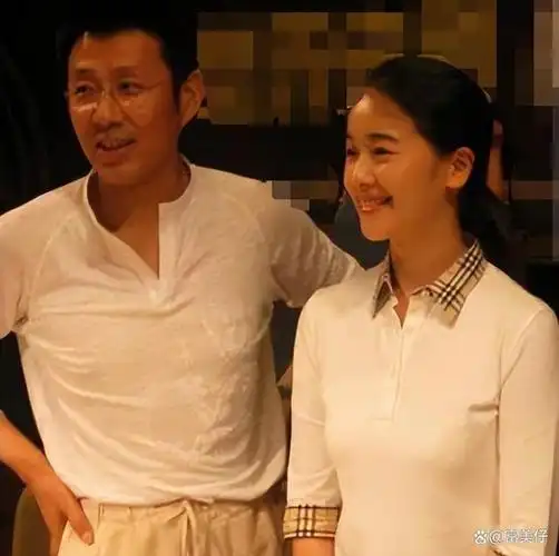 在采访中,虽然陈道明说他只对左小青非常看好,但正是这种"特殊待遇"让