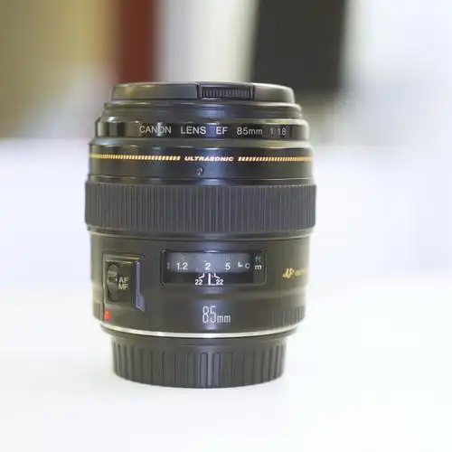 【图】出售自用佳能85 1.8-蜂鸟摄影论坛