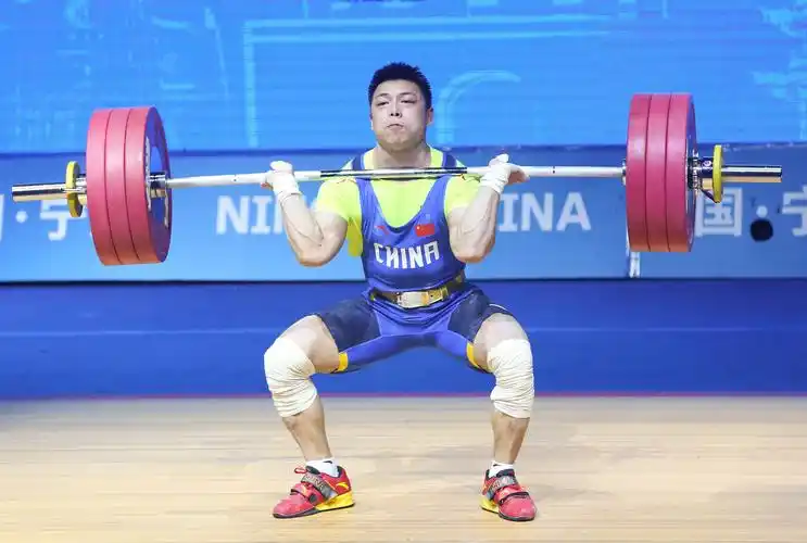 荣誉之师中国举重8位最强大力士金牌我们全都要