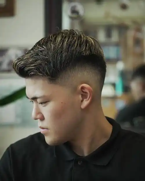 两侧铲短男发,让你帅出新高度,清爽利落还时尚_发型_男士们_头发