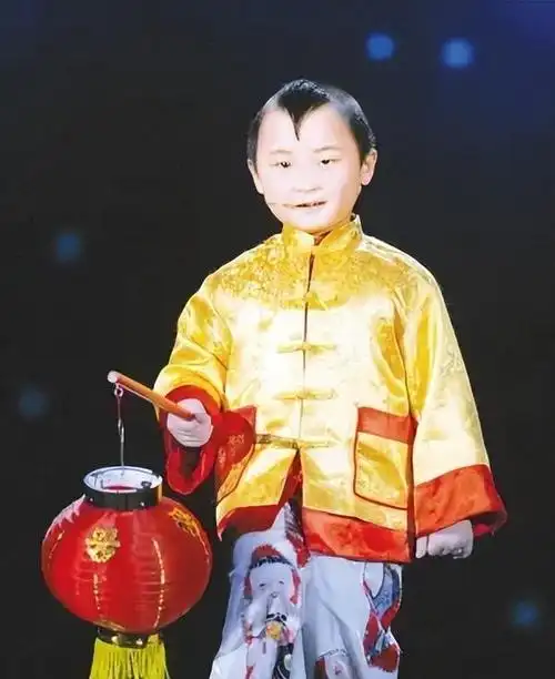 邓鸣贺|春节联欢晚会|戏曲|豫剧|邓鸣璐_网易订阅