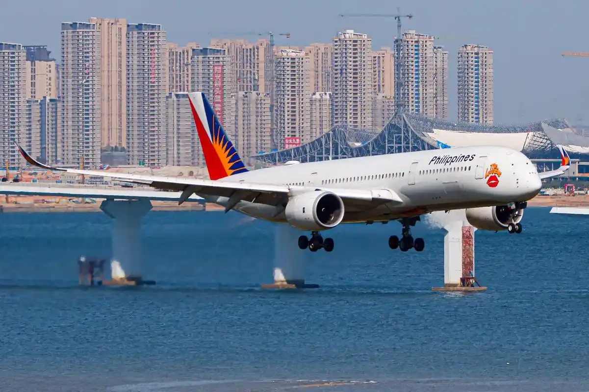 被亲过的919335909#菲律宾 #菲律宾航空 #空客a350 #xmn飞机