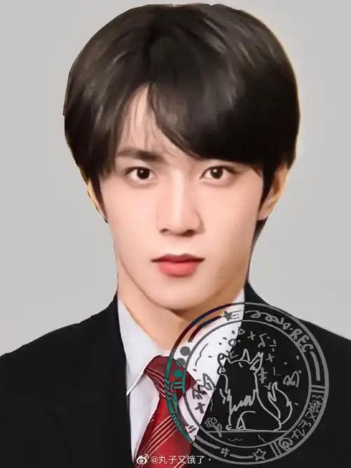 证件照·#刘耀文唱跳ace#|#刘耀文 超绝少年气#@时代少年团-刘耀文