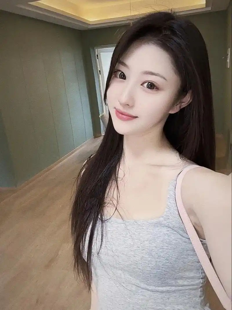 嘿嘿 宝宝们期待的800张小卡已经到位咯 (还是抽奖得哦～) - 抖音