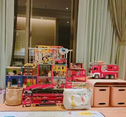 玩具过多限制宝宝想象力,影响智力发育