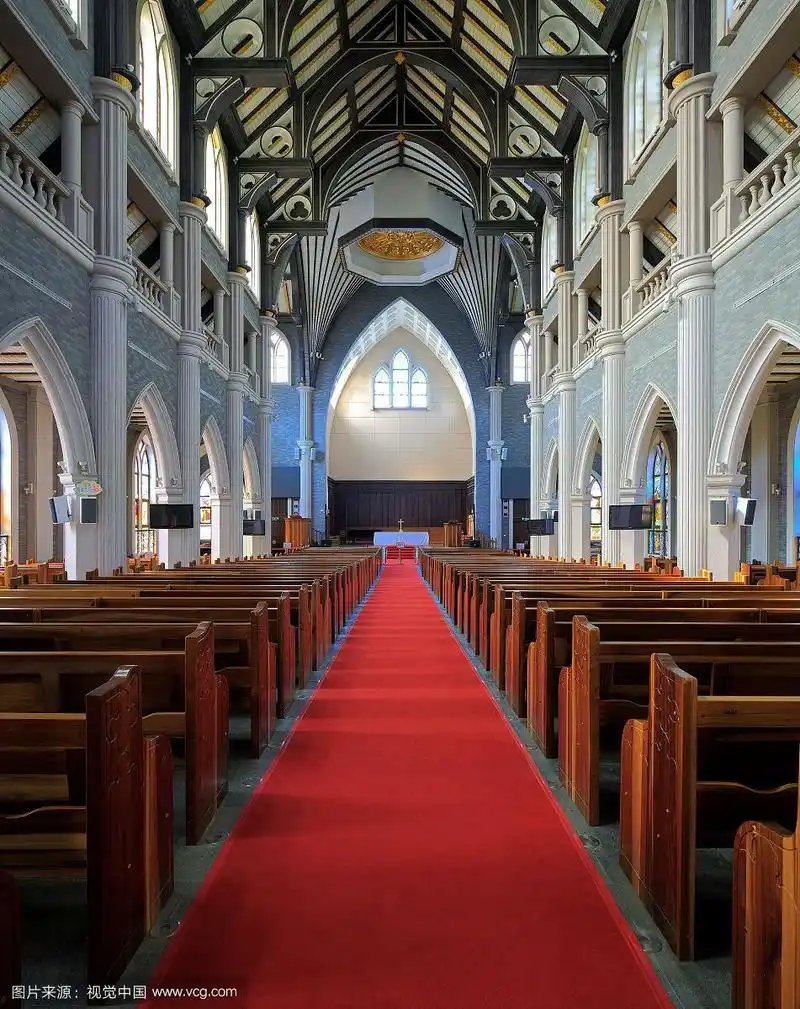 教堂内部