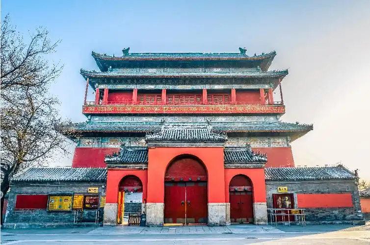 今年1月,北京钟鼓楼公众号发布消息:经过一年的修缮后,钟楼将于2022年