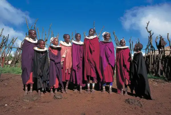 坦桑尼亚人图片_坦桑尼亚旅游局