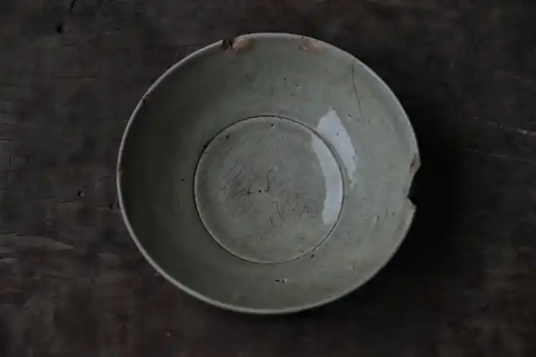 宋代青白瓷唇口碗