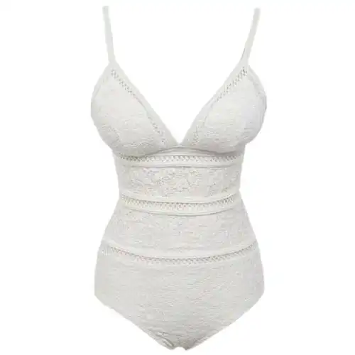 ins韩国网红款白色性感蕾丝吊带遮肚连体泳衣女大小胸聚拢比基尼 - 心