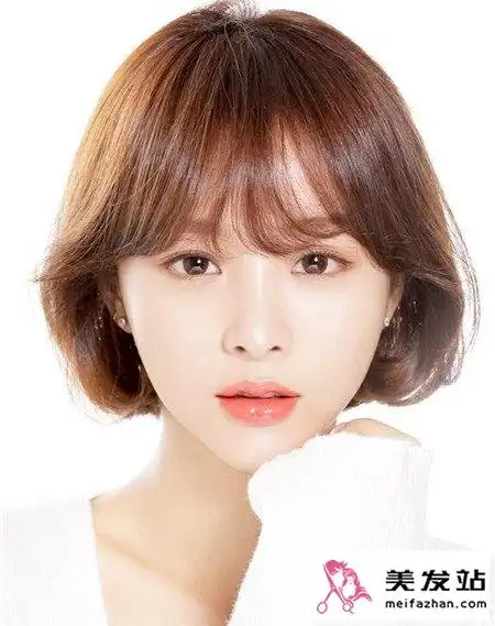 最新人气短发发型 软萌内扣短发正流行_女生短发 - 美发站