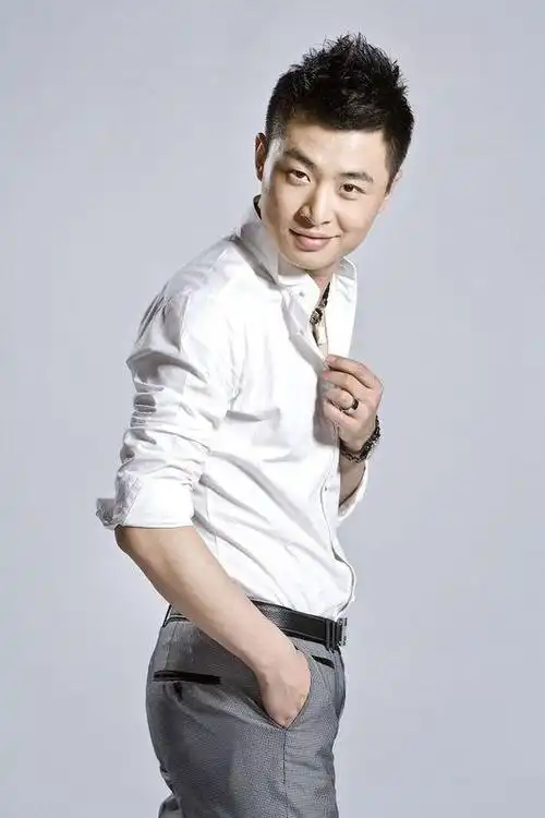 2007至2008年,天悦加入浙江卫视,担任《我爱记歌词》领唱.